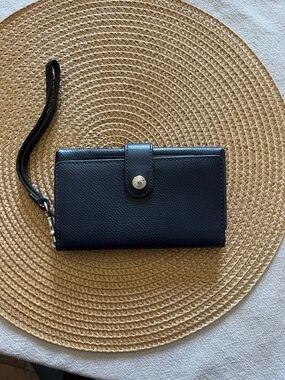 Coach Navy Blue Pebbled Leather Wristlet with Silver Hardware